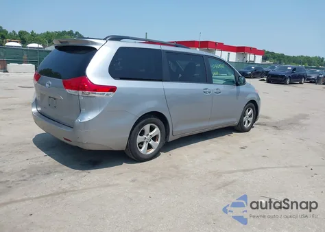 2012 Toyota Sienna Le V6 8 Passenger from USA, damaged, VIN 5TDKK3DC0CS210995